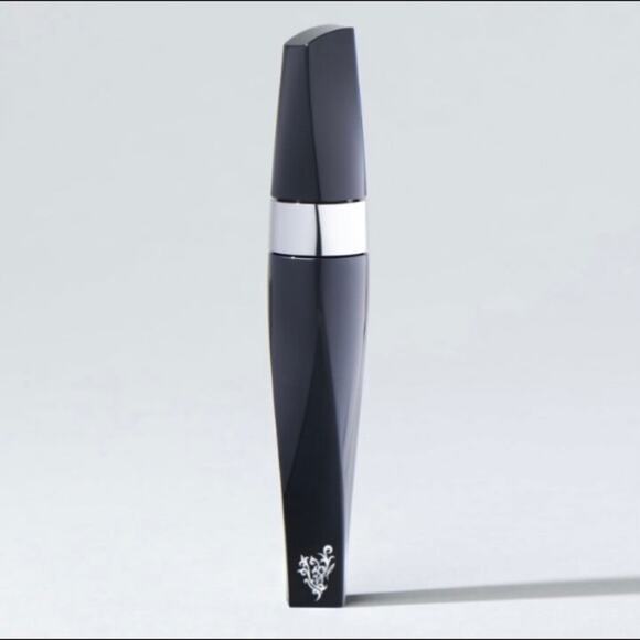 SOLD Younique Moodstruck Epic Twisted Black - Picture 5 of 5